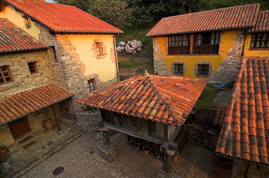 La Montana Magica Hotel Rural Vibano Extérieur photo