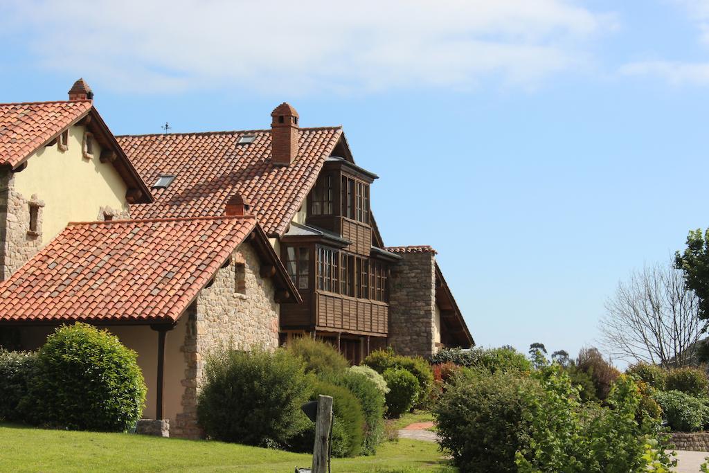 La Montana Magica Hotel Rural Vibano Extérieur photo